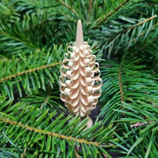Spanbaum Höhe 8 cm aus Lindenholz handgefertigt