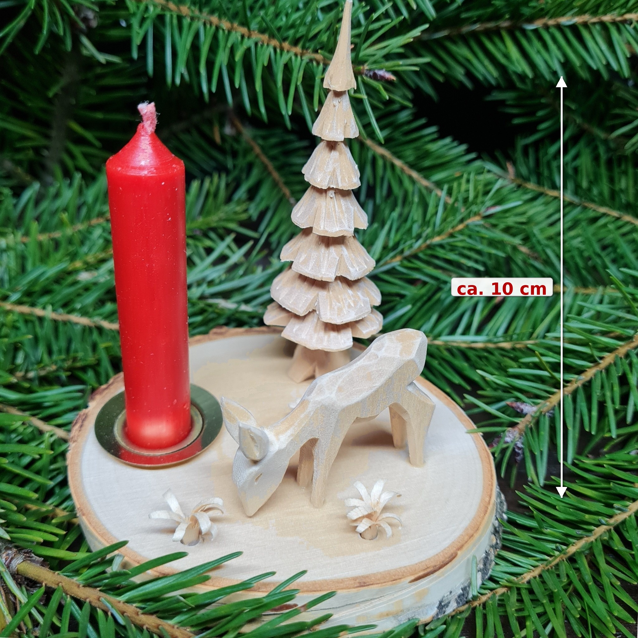 Kerzenhalter Rehbrett mit fressendem Reh und Bäumchen – Holzdeko Weihnachten Erzgebirge – Bild 2